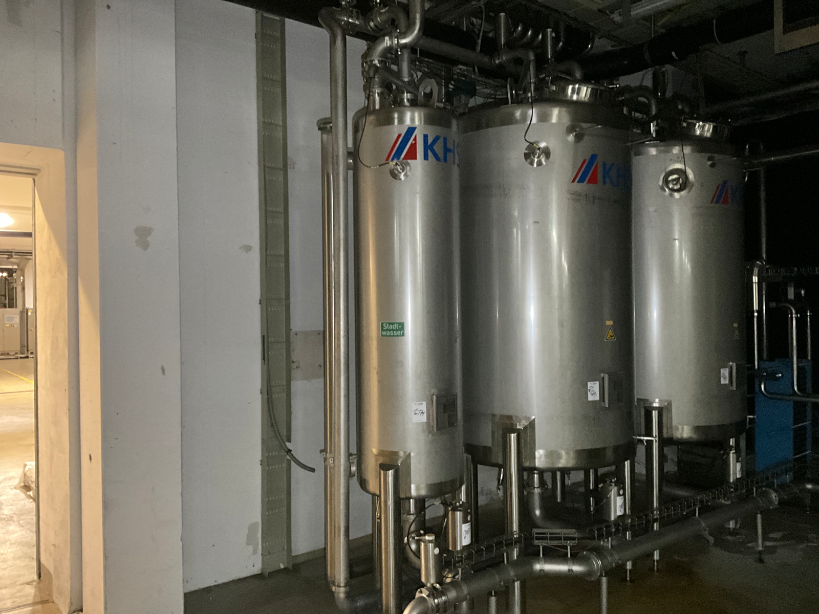 Overzichtsfoto van 2006 KHS CIP-TANK s/s silo 500L